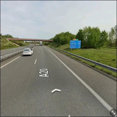 Ici, nous sommes en région de l'Occitanie, une grande ville à l'entrée d'une grande autoroute.