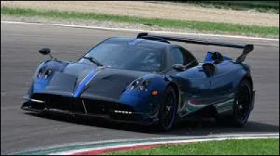 Quel est le nom de cette voiture ?