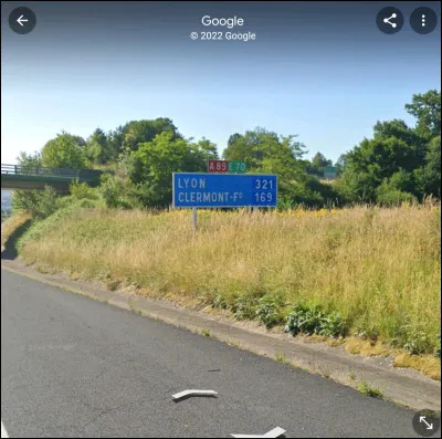 Je viens de quitter une ville se situant entre Montauban et Clermont-Ferrand, sur l'A89. De quelle ville s'agit-il ?