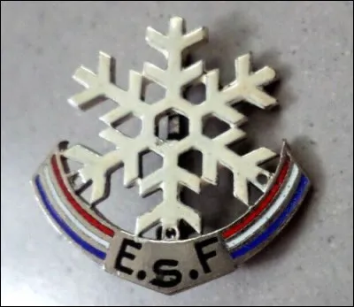 Quelle est cette médaille, en rapport avec la neige, remise aux tout petits débutants par l'école du ski français ?