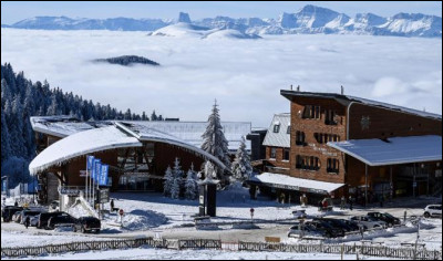4 novembre 2022, la première neige arrive dans une station du massif de Belledonne, à 30 km de Grenoble ! Laquelle ?