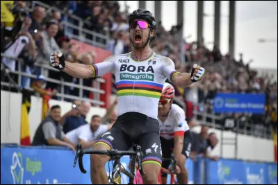 Combien d'étape Peter Sagan a-t-il gagnées sur ce tour ?