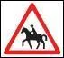 Un panneau triangulaire sur lequel est reprsent un chaval signifie ...
