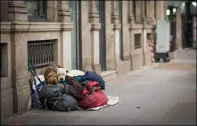 Merci bien, pour la pièce, en ce moment c'est dur, je [...]