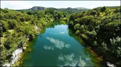 Quelle chanteuse française chante "Il est où le SAV" dont le clip montre la réalité des déchets ?