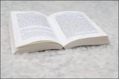 Qui est l'auteur du roman "Le Coup de grâce" ?