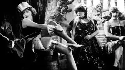 Durant quelle décennie est sorti le film "La chanteuse de cabaret" ?