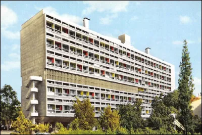 Quel architecte est le concepteur de ''Cité radieuse de Marseille'' ?