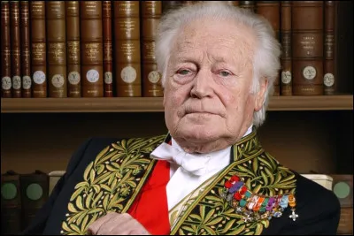 Qui est cet académicien, auteur du roman ''La Chute des corps'' ?