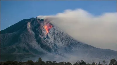 La Soufrière est un volcan qui se trouve en Martinique.