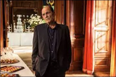 Quel est le prénom de la femme de Max ?