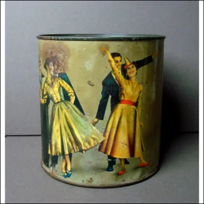 Arme de défense, d'origine française et inspirée de l'escrime !