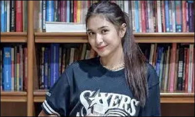 Quel est le nom de cette actrice ?