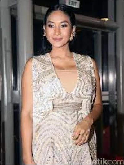 Quel est le nom de cette actrice ?