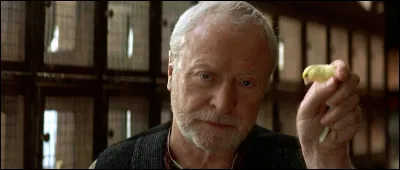 Lequel de ces réalisateurs a fait tourner Michael Caine dans "Tenet" et "Batman Begins" ?