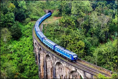 Quel est le nom du train touristique reliant la ville de Nice au Parc national du Mercantour ?
