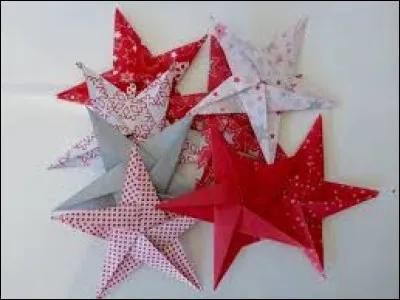 Dans quelle saga litt&eacute;raire trouve-t-on le clan des &Eacute;toiles ?