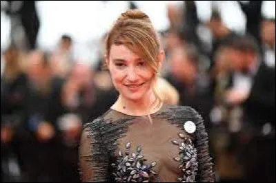 Quel est le nom de cette actrice ?