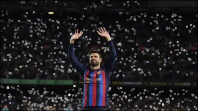 Avec ses 616 matchs joués avec le FC Barcelone à quelle position du classement des joueurs les plus capés du club est-il ?