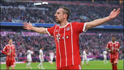 Combien de trophées remporte-t-il durant sa carrière ?