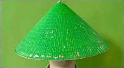 En Chine, offrir un chapeau vert à quelqu'un est signe :