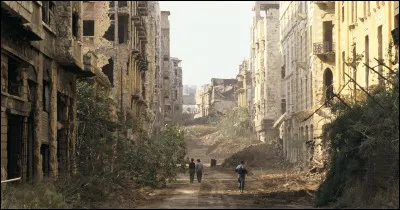 Quelle ville du Liban était séparée par la Ligne verte, ligne de démarcation immatérielle, durant la guerre du Liban de 1975 à 1990 ?