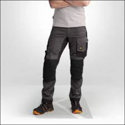 Très utile afin de se protéger des éventuelles projections au niveau du bas du corps.