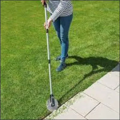 Cet outil permet de faucher les mauvaise herbes, en bordure...