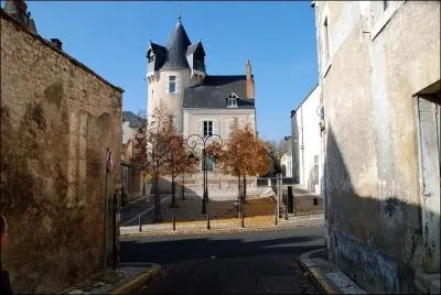 Orlans est la capitale :