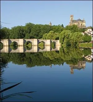 Limoges est la capitale :