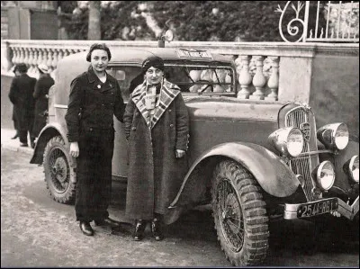 Puisqu'il est le moment de commencer une action, en voiture...