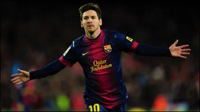 En 2012, Messi établit un record hallucinant de 91 buts sur une année civile, mais combien de passes décisives a-t-il réalisées cette même année ?