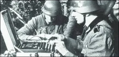 L'Enigma-D devient le modèle le plus répandu en 1926. Par quel corps darmée allemand est-il principalement utilisé ?