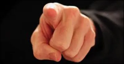 Comment peut-on te décrire en un mot ?