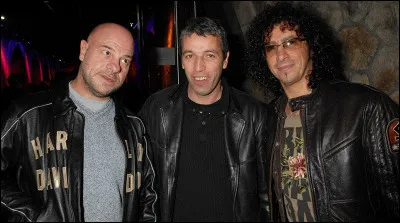 C'est la traduction anglaise du mot "groupe" pour cette formation de hard rock créée en 1977.