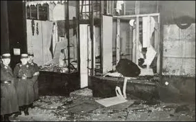 En quelle année la nuit de Cristal, un évènement marquant de la Seconde Guerre mondiale a-t-elle eue lieu ?