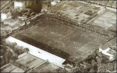 Le stade de l'Huveaune est le premier stade de l'OM.
