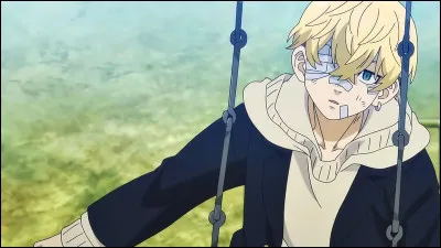 À quelle date est fixé l'anniversaire de Chifuyu ?