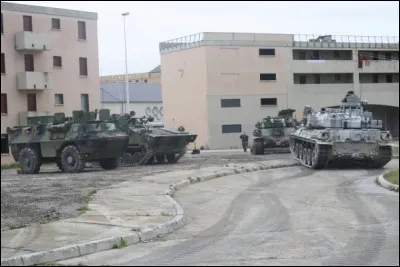 Le CENZUB est un camp unique en Europe. Il sert &agrave; la formation au combat urbain des unit&eacute;s de l'Arm&eacute;e de Terre fran&ccedil;aise.Depuis quand le CENZUB est-il ouvert ?
