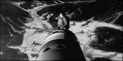 Dans quel film de Kubrick peut-on voir ce pilote Yankee chevauchant une bombe dirigée vers un site stratégique de l'Union soviétique ?