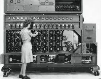 Voici la Bombe de Turing, dont l'usage était de...