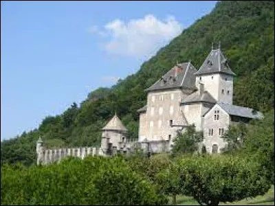 Je vous emm&egrave;ne en Auvergne-Rh&ocirc;ne-Alpes, &agrave; la d&eacute;couverte du ch&acirc;teau de Beauregard, &agrave; Saint-Jeoire. Ville de l'arrondissement de Bonneville, elle se situe dans le d&eacute;partement ...