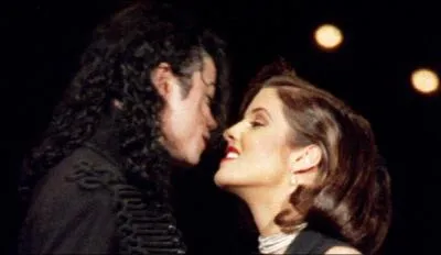 Michael Jackson se maria avec la fille d'Elvis Presley ... mais quand ?