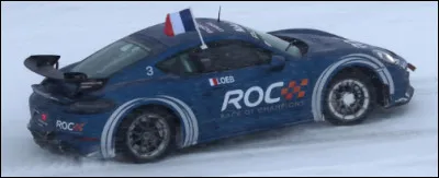 Il obtient son premier volant dès 1995 ; depuis, il n'a jamais quitter la compétition automobile...