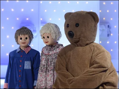 En quelle année Nounours, Nicolas et Pimprenelle sont-ils apparus à la télévision  ?