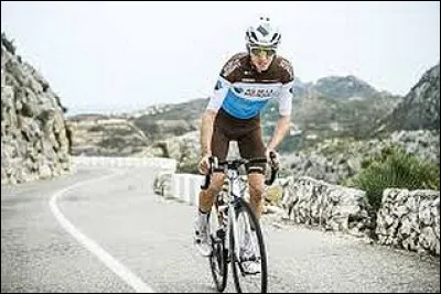 Spécialiste des côtes à vélo, quel est ce Romain sacré meilleur grimpeur du Tour de France en 2019 ?