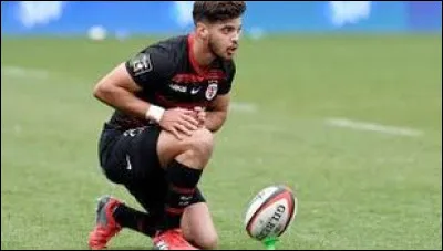 Qui est ce Romain, joueur de Rugby international, évoluant dans le club toulousain ?