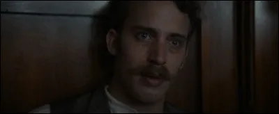 Et cet homme, Lucien ? Dans quelle série le voit-on ?