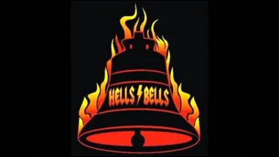 Quel groupe de hard-rock australien chante "Hells Bells" ?