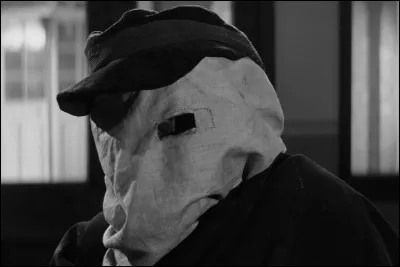 "Elephant Man" est un film interprété par John Hurt.